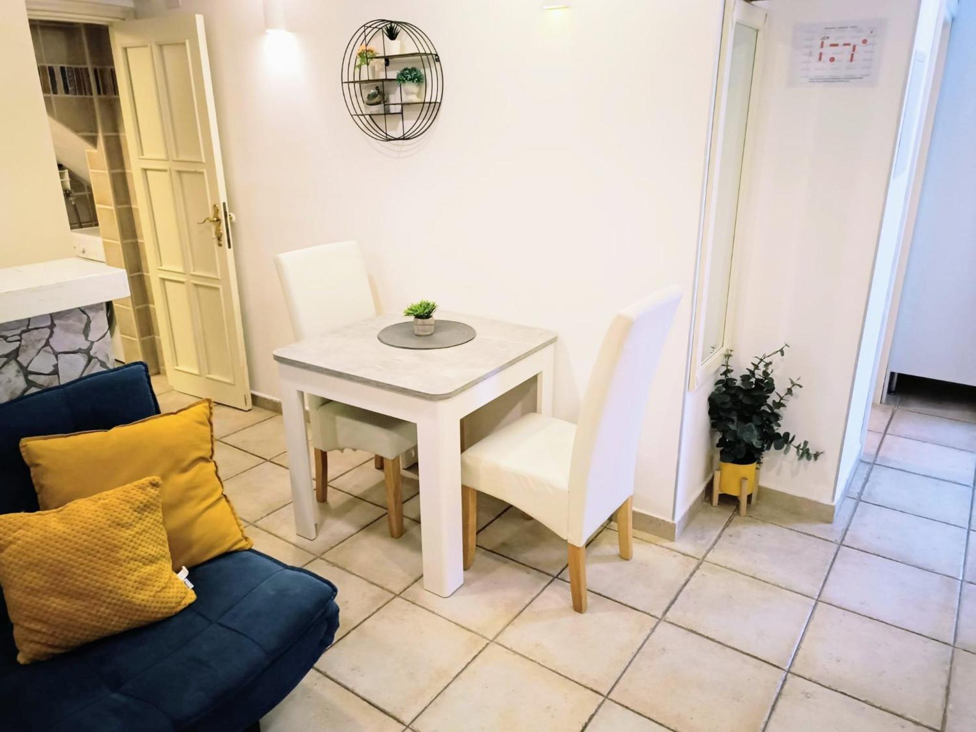 As Lucana Apartment - Ground Floor Вис Экстерьер фото